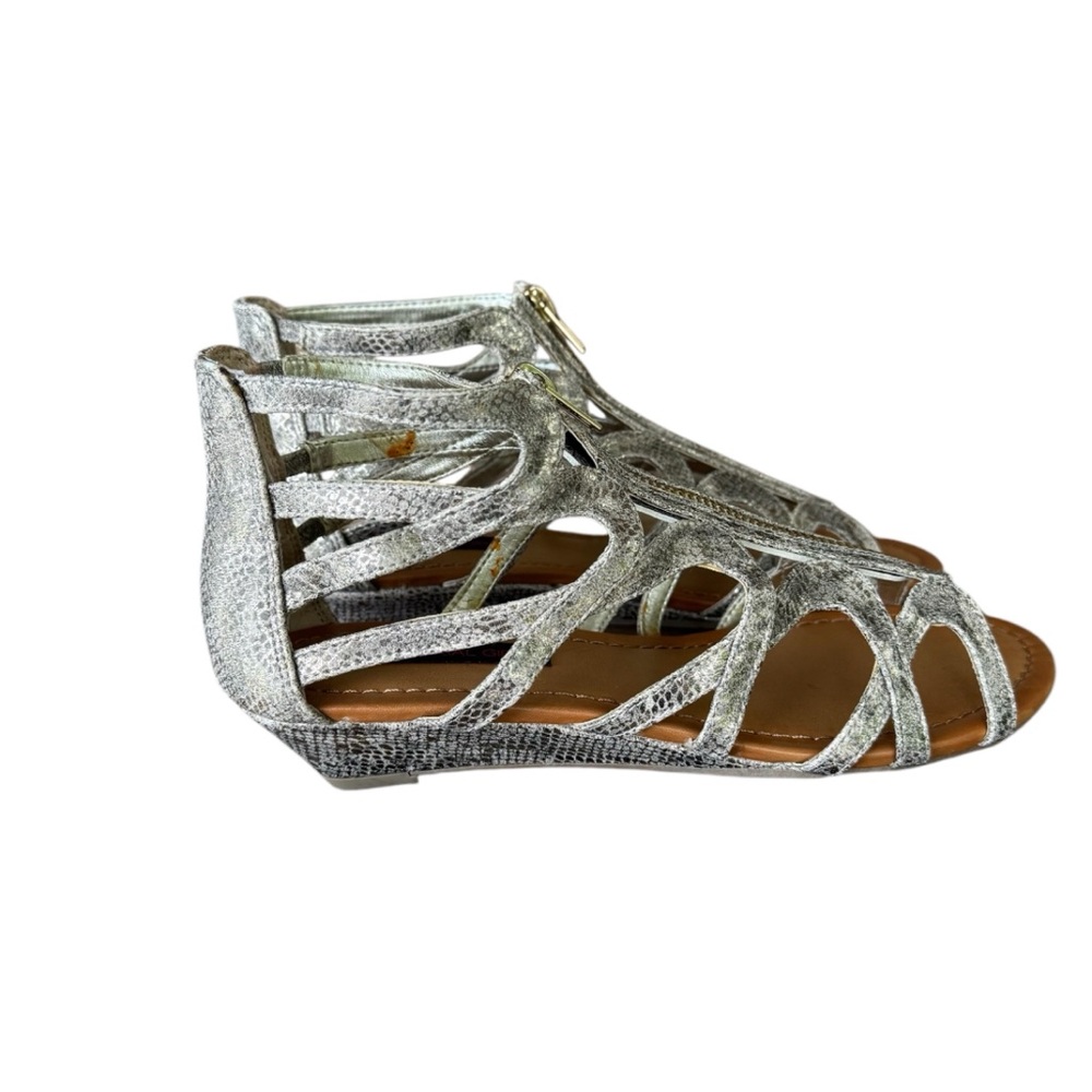 Material Girl Molive Zip Up Faux Snake Print Sandals Size 7.5